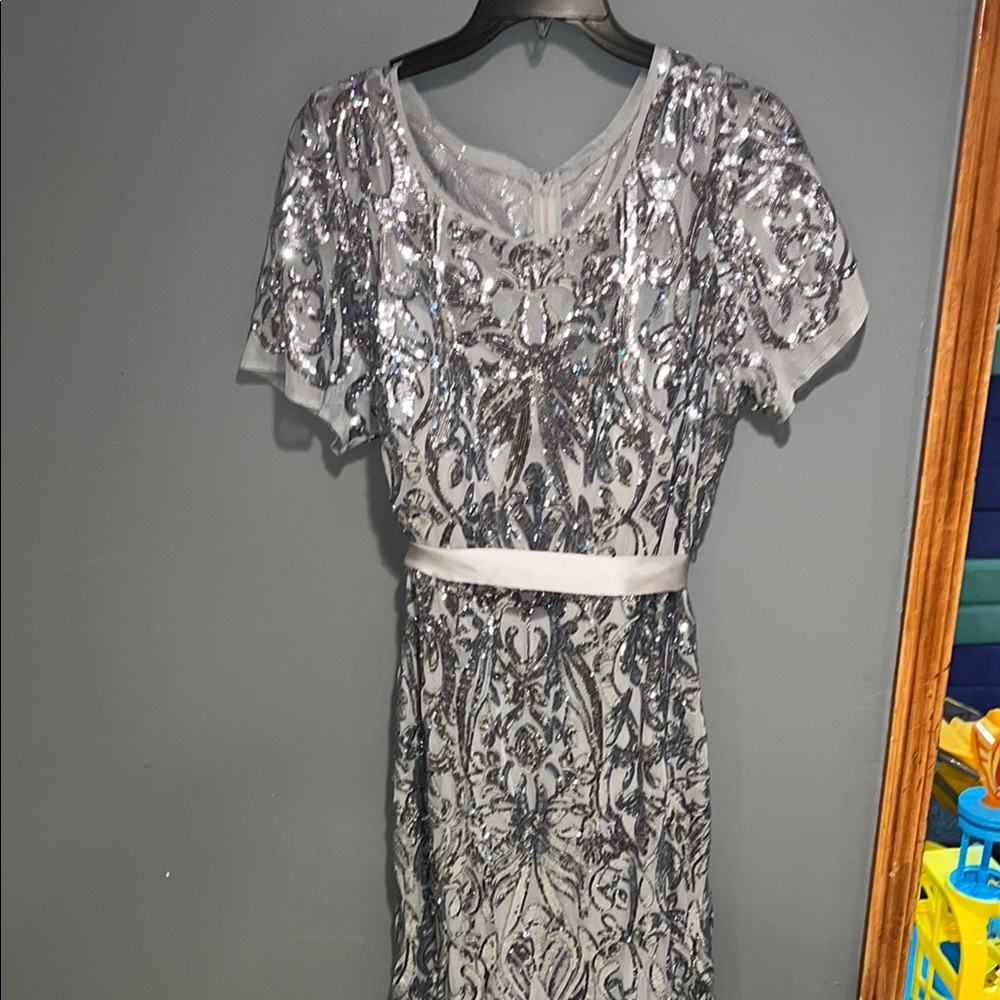 Elegant R&M Richard’s Silver Sequin Dress size 18w